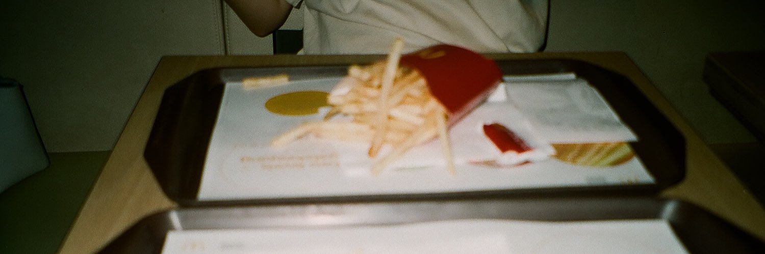 momotenumee's profile banner image