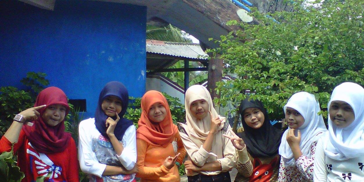 Intan_Fitriyahh's profile banner image