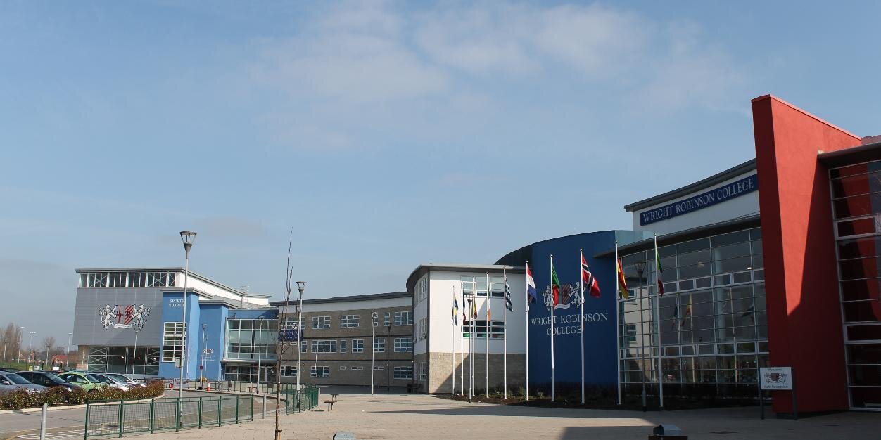 wrcEngLangLit banner