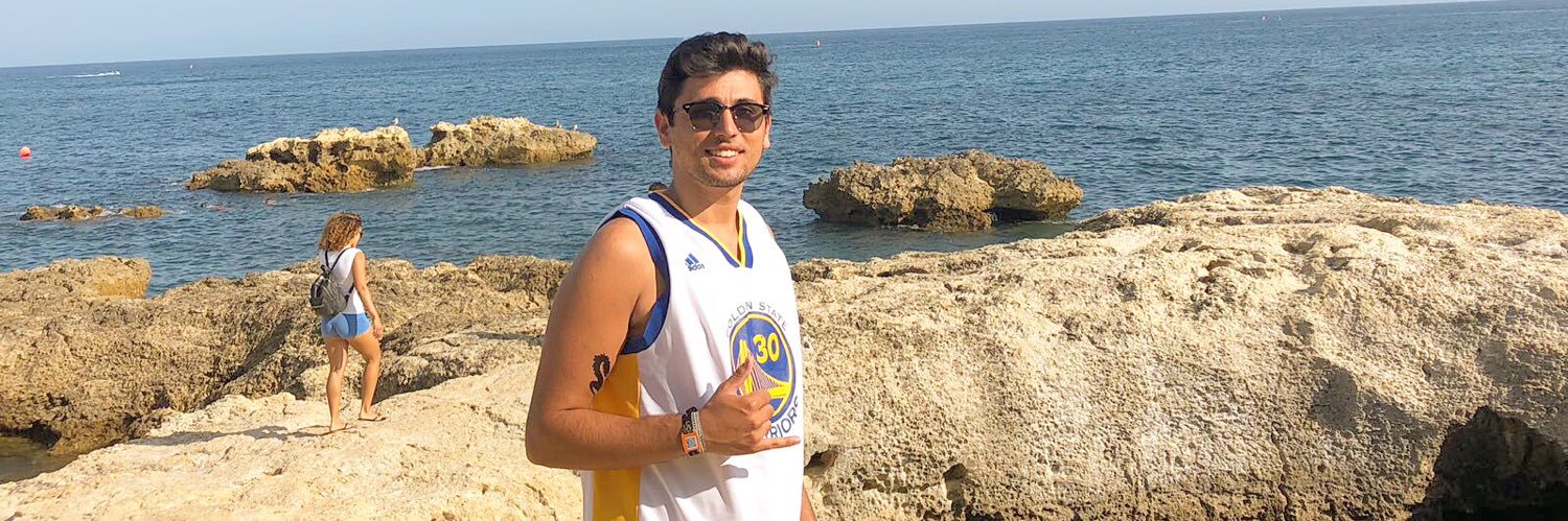 manusantos998's profile banner image