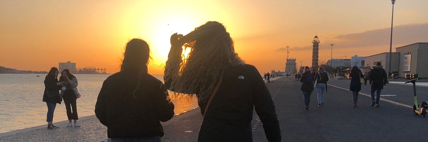 sdesandra's profile banner image