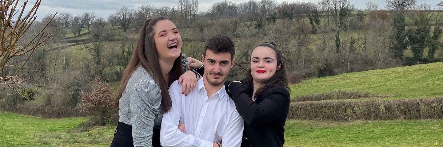 candaacep's profile banner image