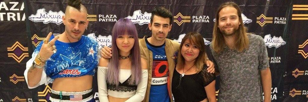 JulyJonas's profile banner image