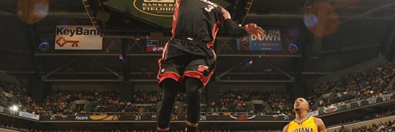 Locee_'s profile banner image