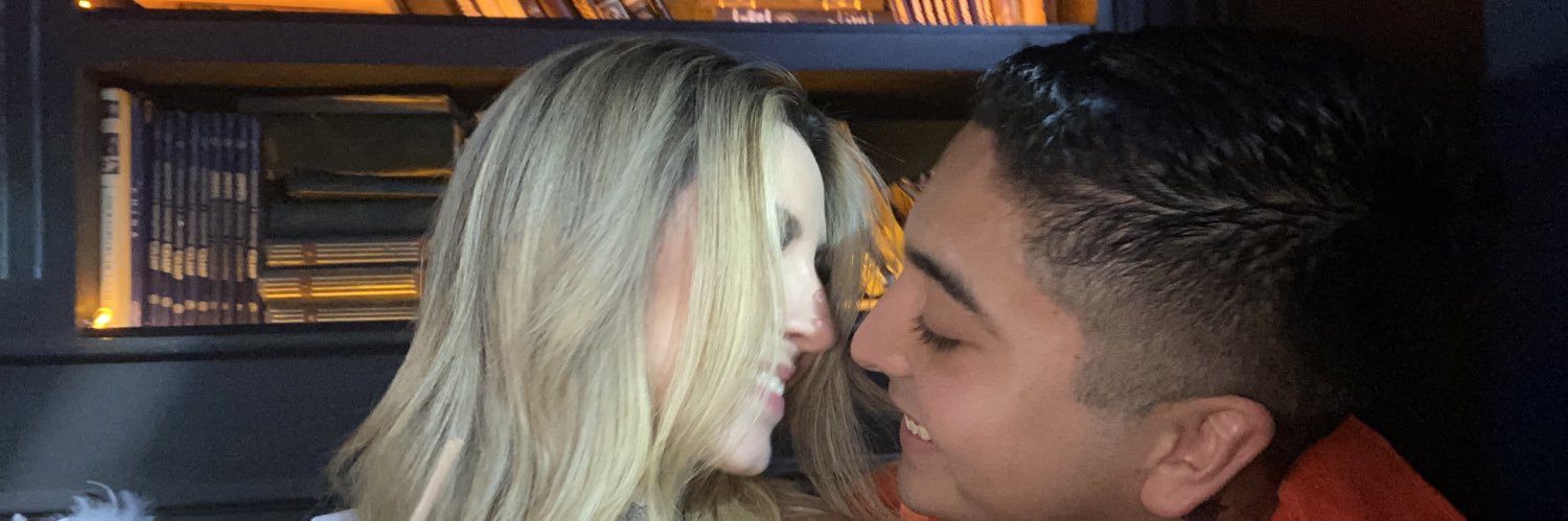 robert_salazarr's profile banner image