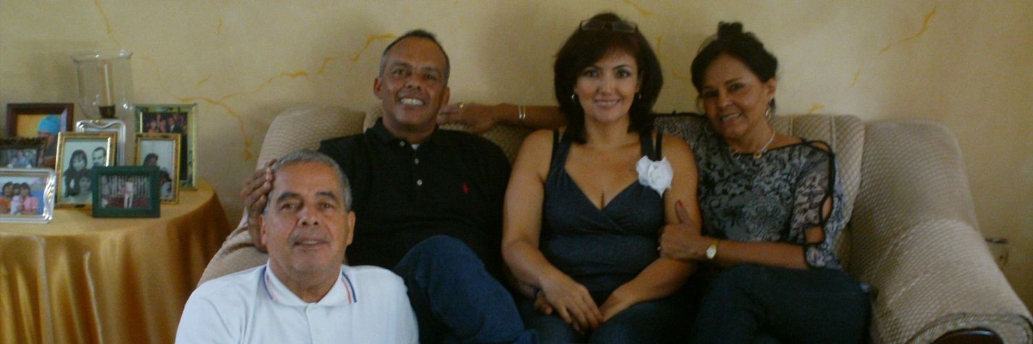 CARLOSDOLCEY's profile banner image