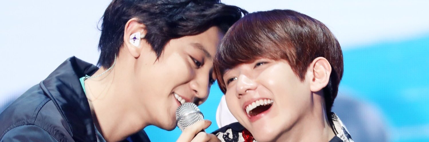 คูมบิเอง banner