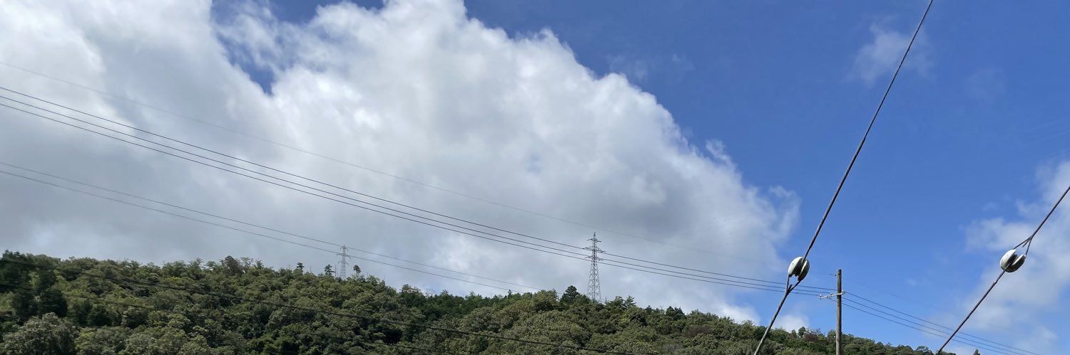 queeeene1's profile banner image