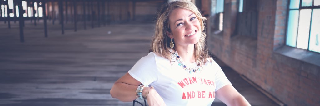 yvettequantz's profile banner image