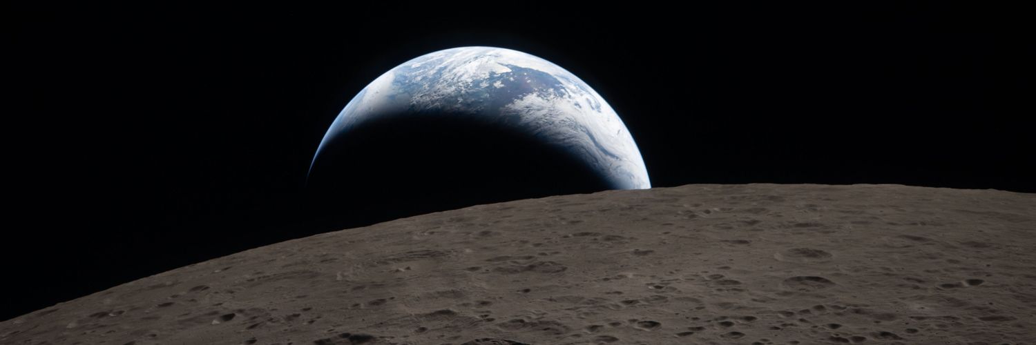 rosto de leque 🪭 banner