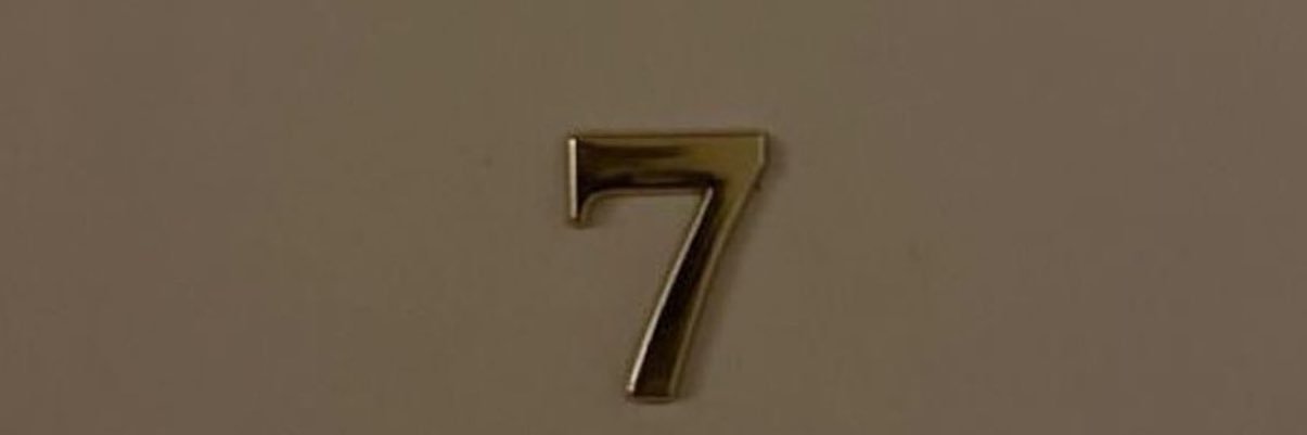 2inir's profile banner image