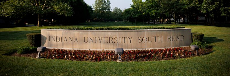IUSB Judd Leighton School of Business & Economics banner