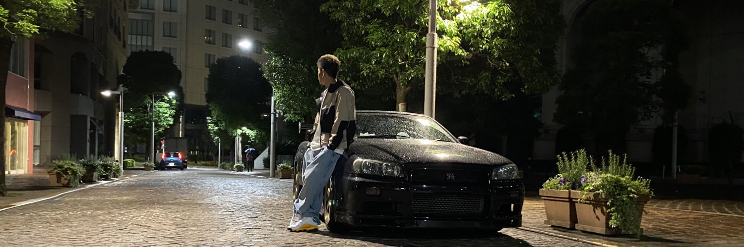 dm_er34's profile banner image
