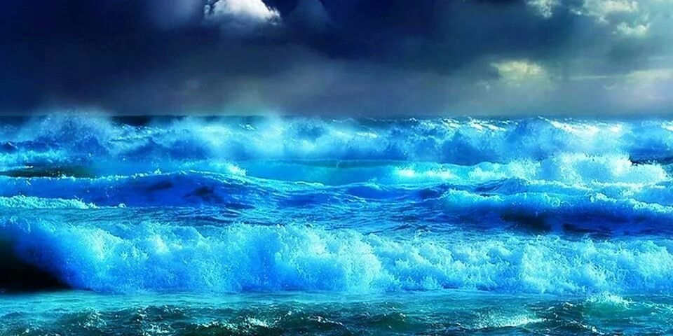 Damrong Lertsawai banner