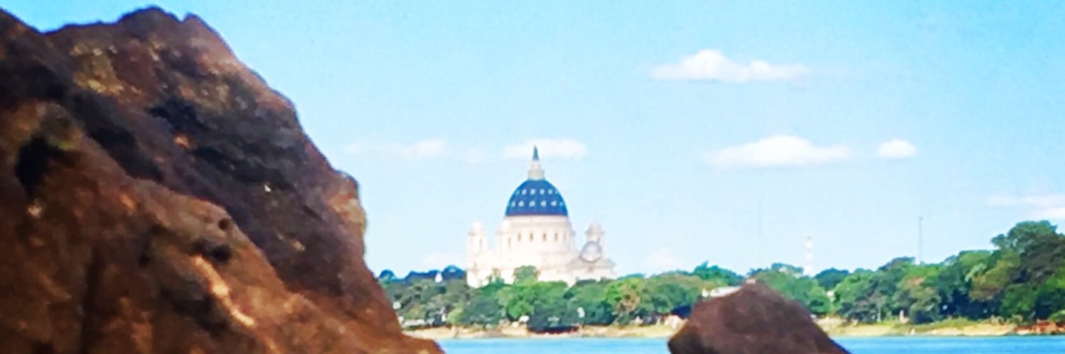 fhalmiron's profile banner image
