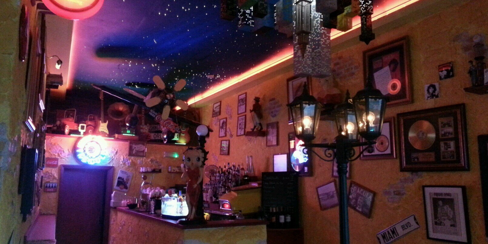 fly_johnnyfly's profile banner image