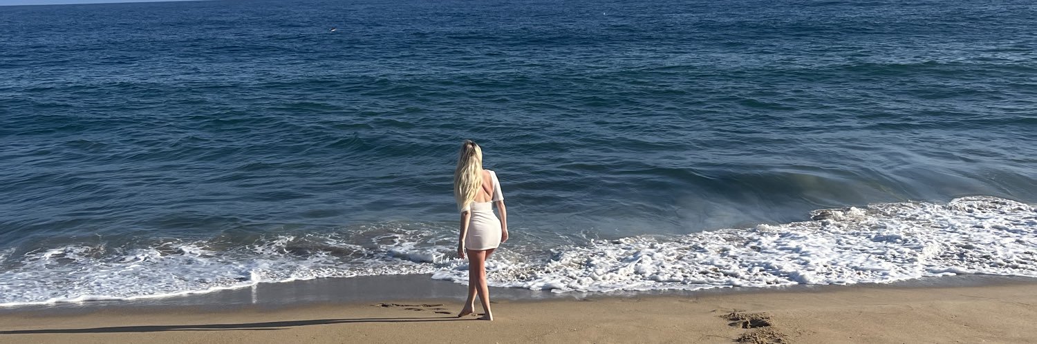 Emmawroy's profile banner image