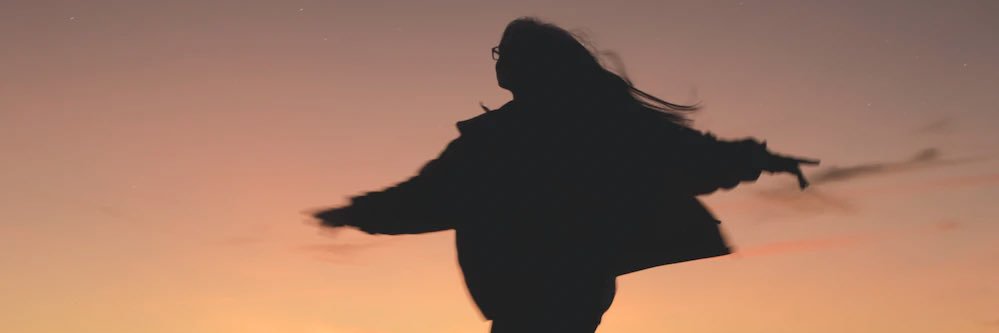 HeyitsRina17's profile banner image