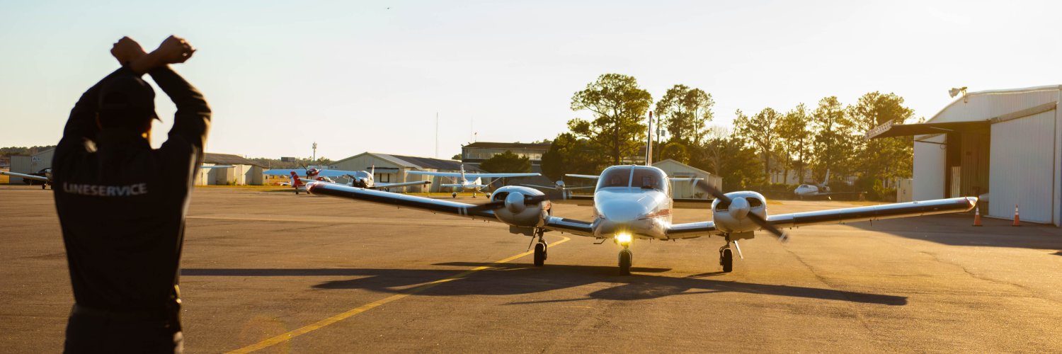 Lee Giat ✈️ banner