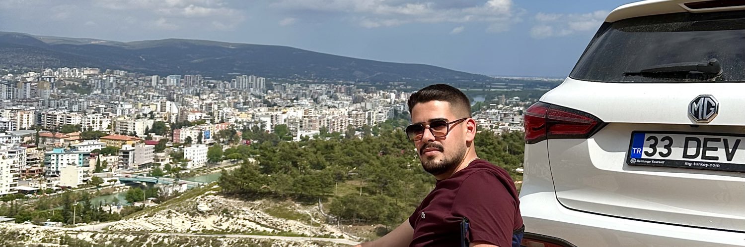 devltrgut's profile banner image