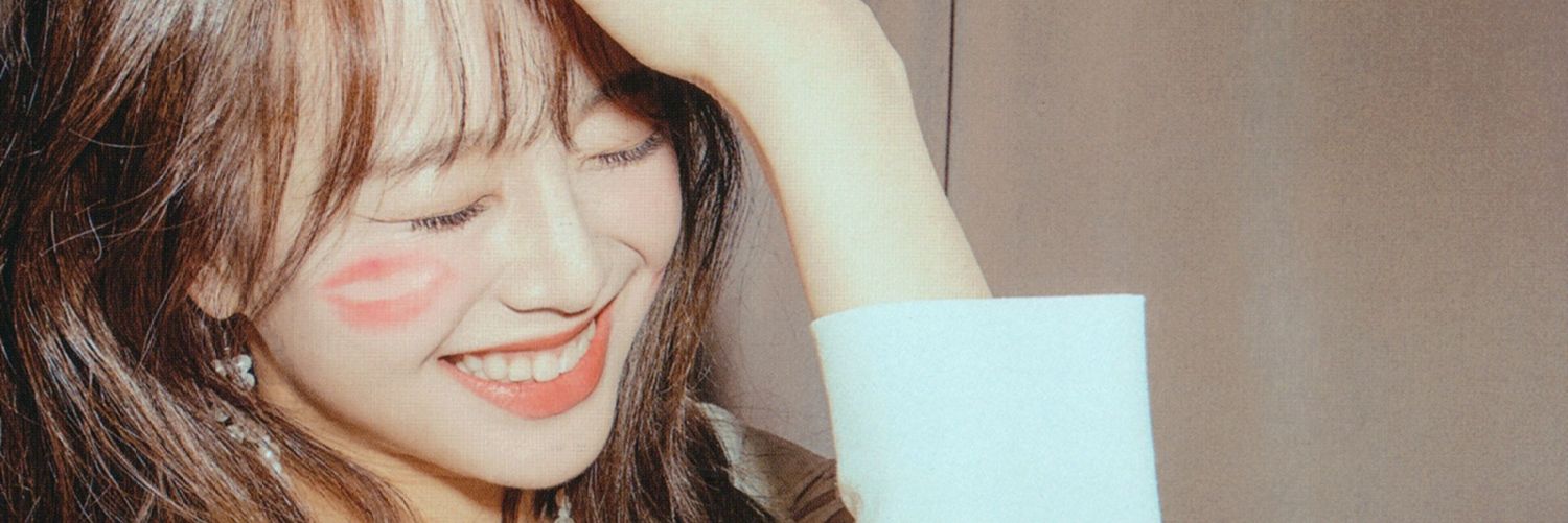 lianoos's profile banner image