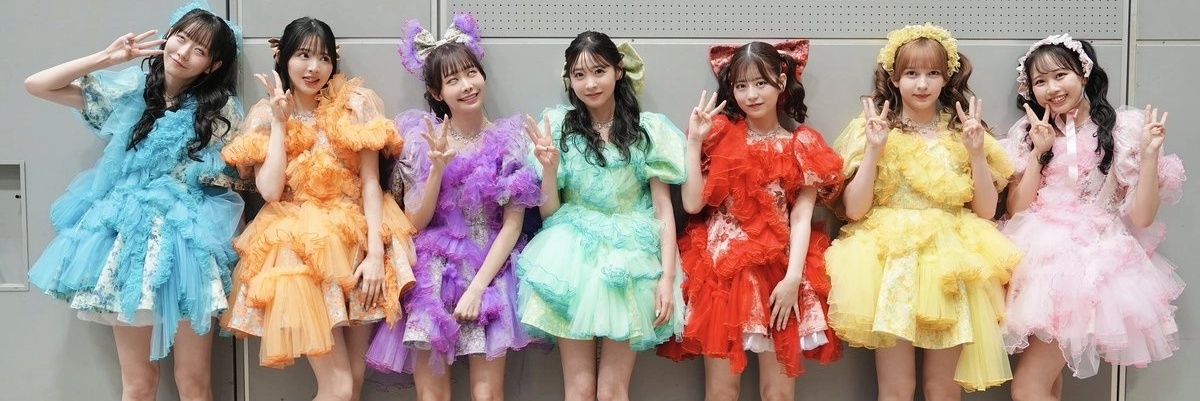 lag_una's profile banner image