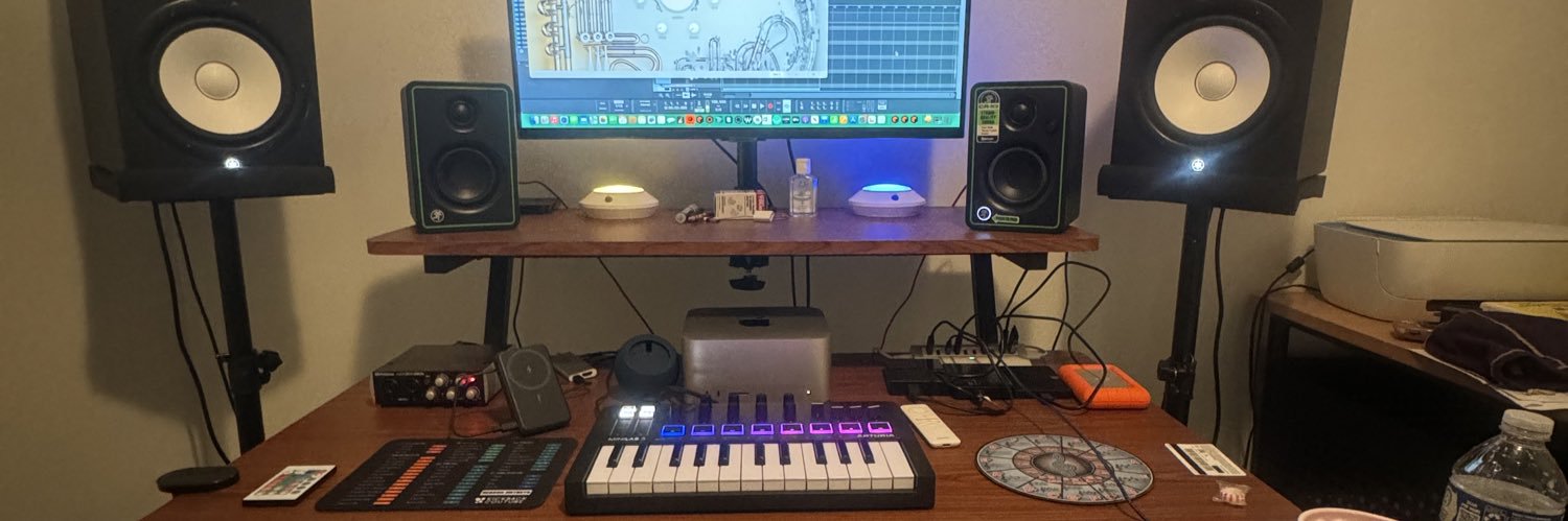 MstrDenDen's profile banner image