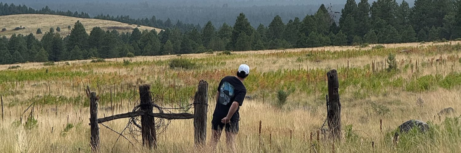 erikk_____'s profile banner image
