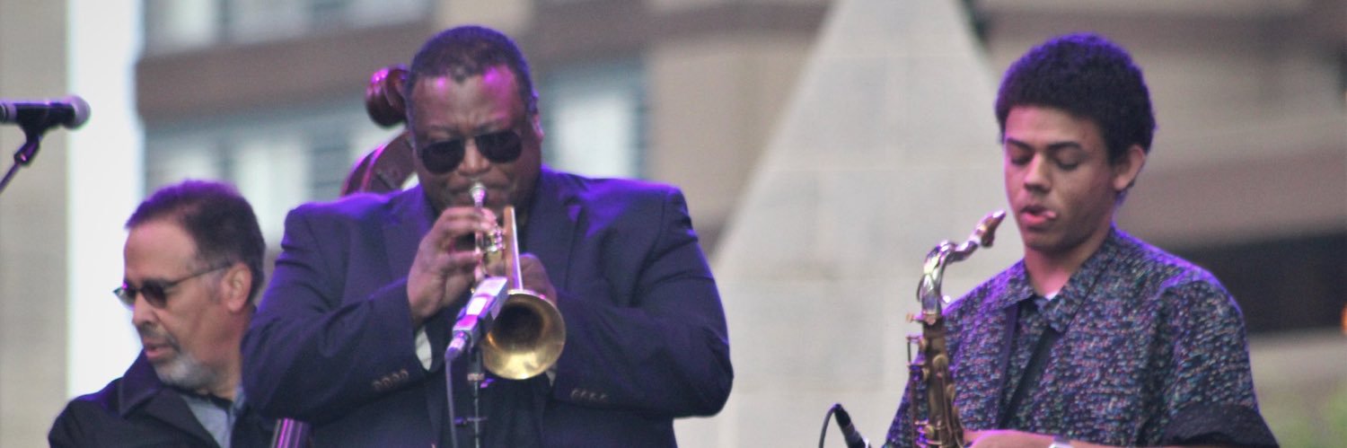 Emilio Modeste banner