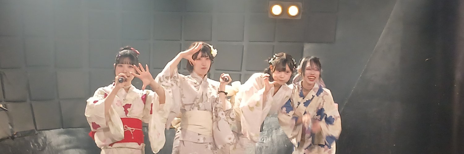 あおこん💙🦊 banner