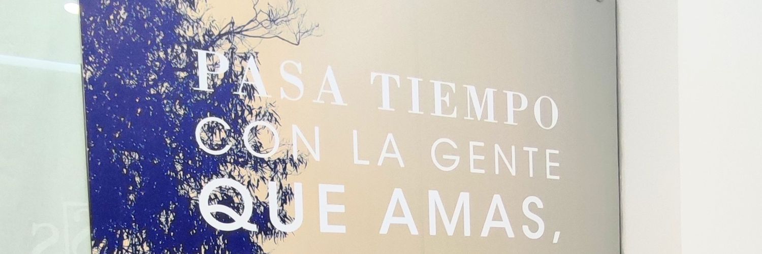 aldelarocha's profile banner image