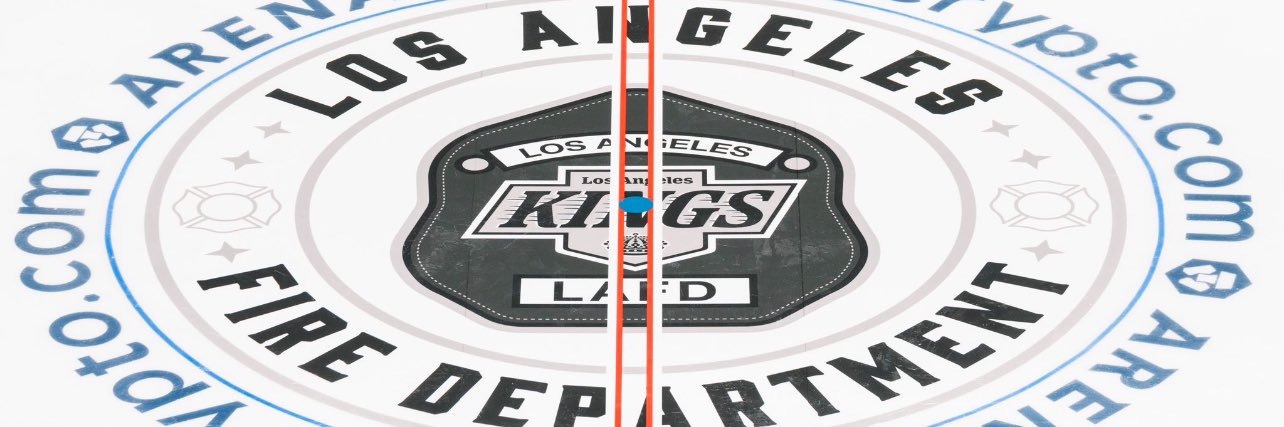 x- 👱🏻‍♀️🍷 #FunLisaWineOh #4VetsWithPets 501c3 banner