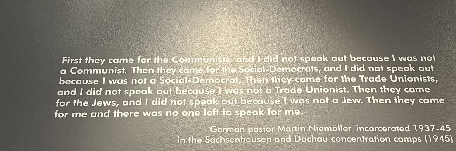 RalphL.🎗️🇺🇸🇮🇱🇫🇷 banner