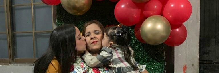fernandafierro_'s profile banner image