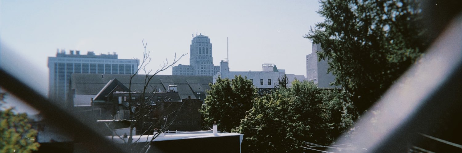j_alwayspee's profile banner image