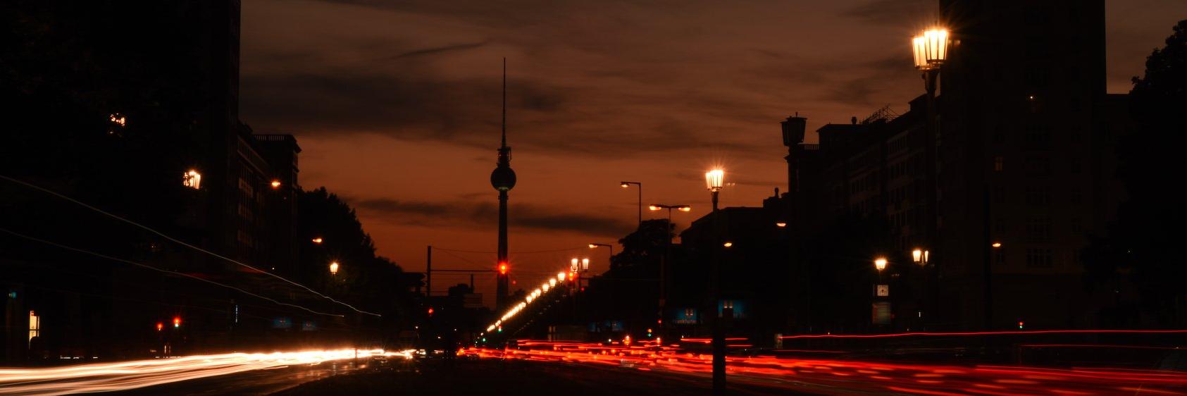 Aloriel Lothlórien (@aloriel.bsky.social) banner