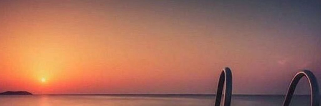 AGoml's profile banner image