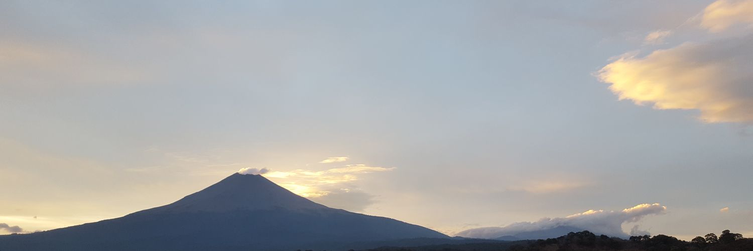 Axel Carreón banner