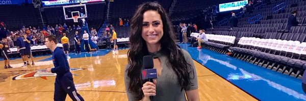 JulianneViani Profile Banner