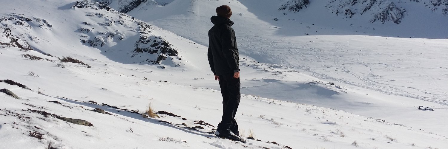 hailton's profile banner image