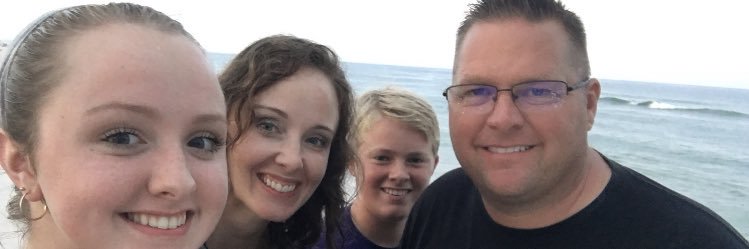 EdwardsFam98's profile banner image