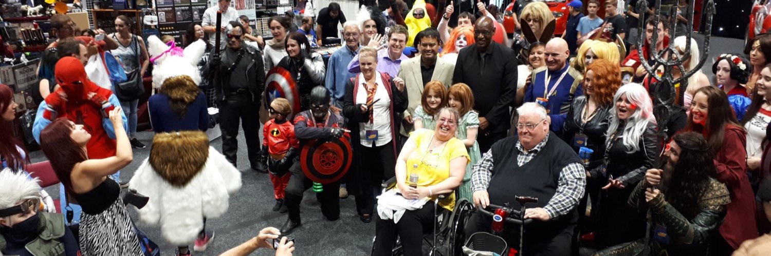 superheroes01's profile banner image