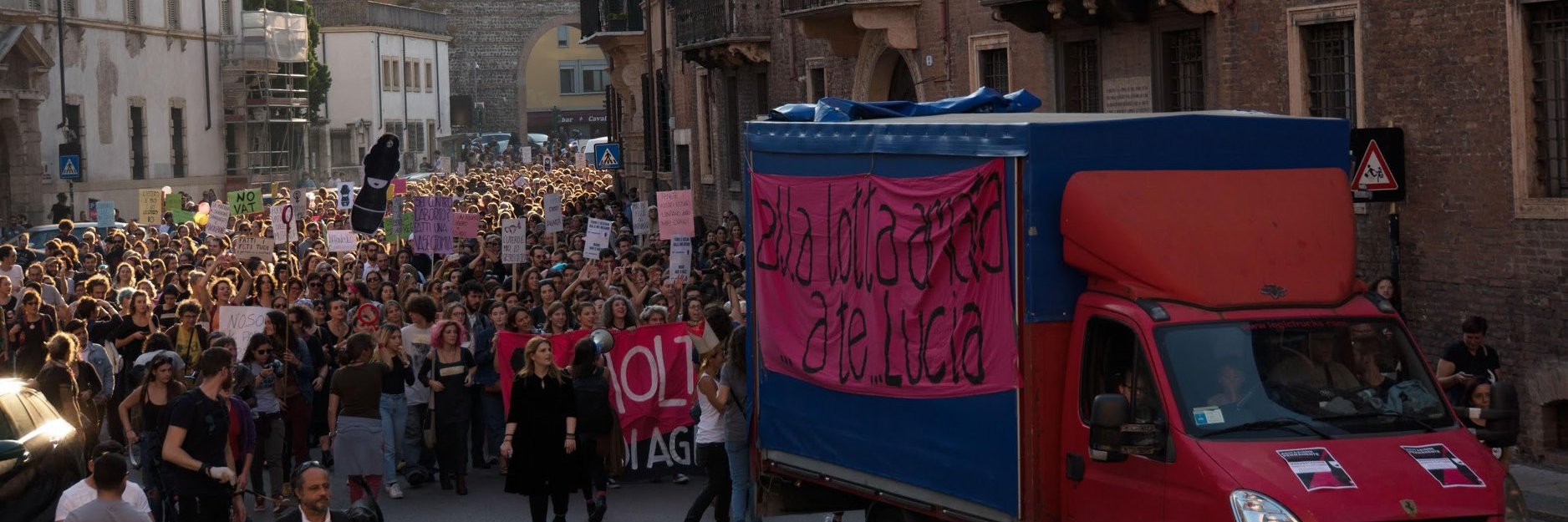 Leila Gagarin banner