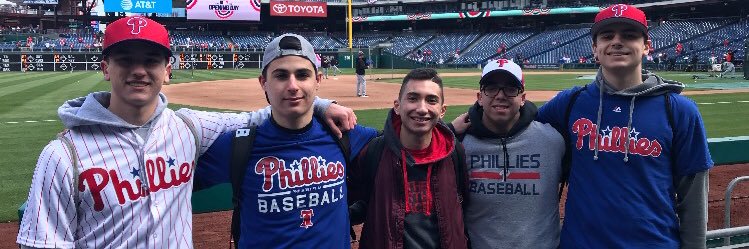 drewannarelli's profile banner image