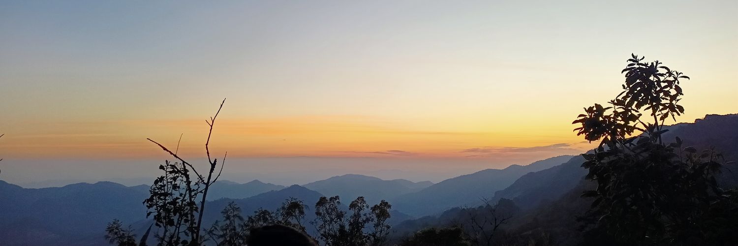 gian_travers's profile banner image