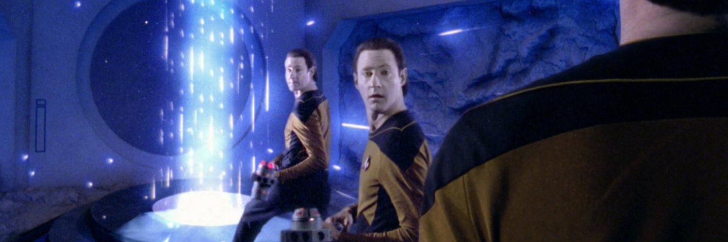 dracula arriving in 3 minutes banner