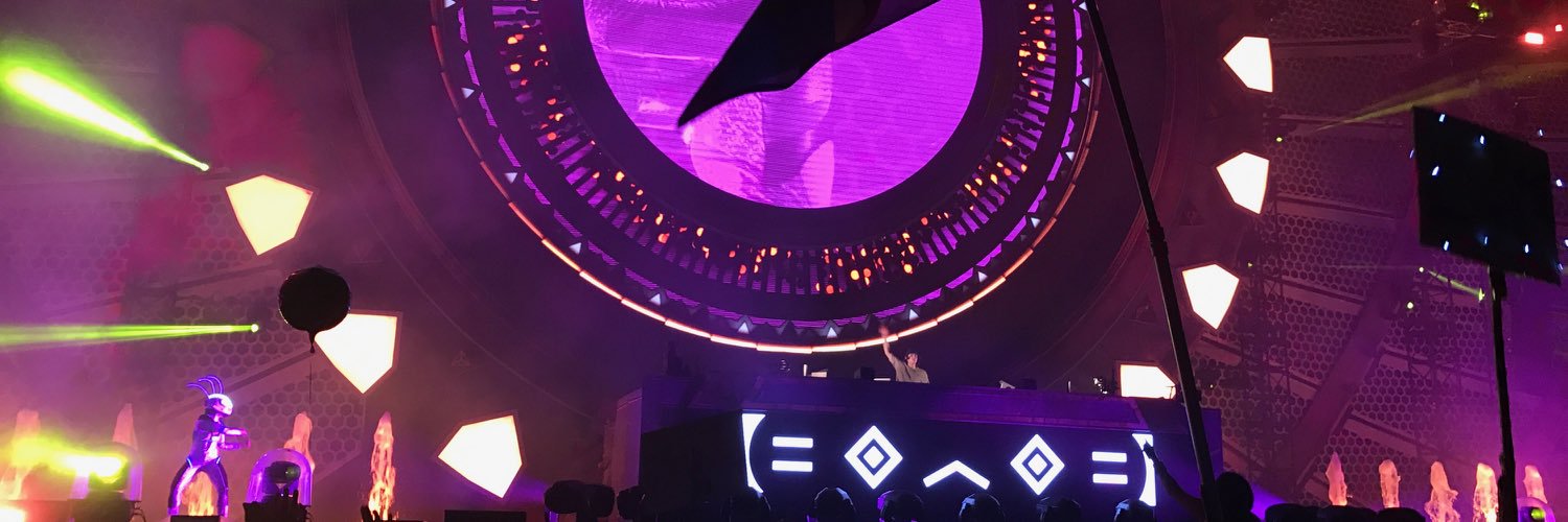 kim_j7's profile banner image