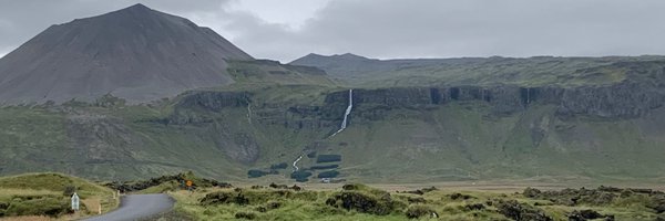 BeccaMerkelbach Profile Banner