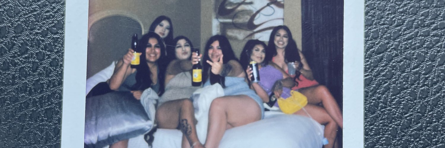 __celaaa's profile banner image