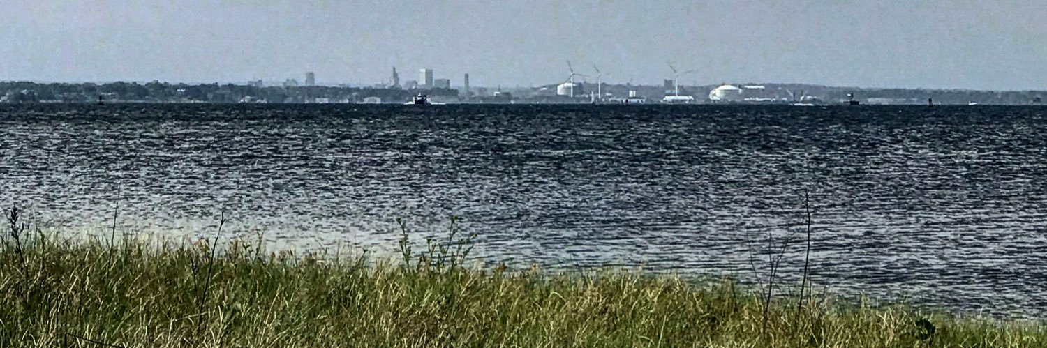 Dan Kittredge banner